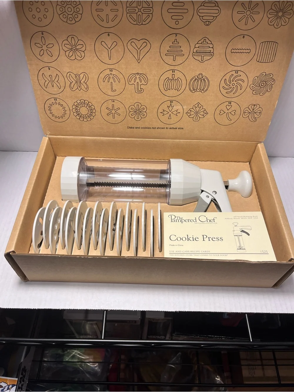 Pampered chef cookie press